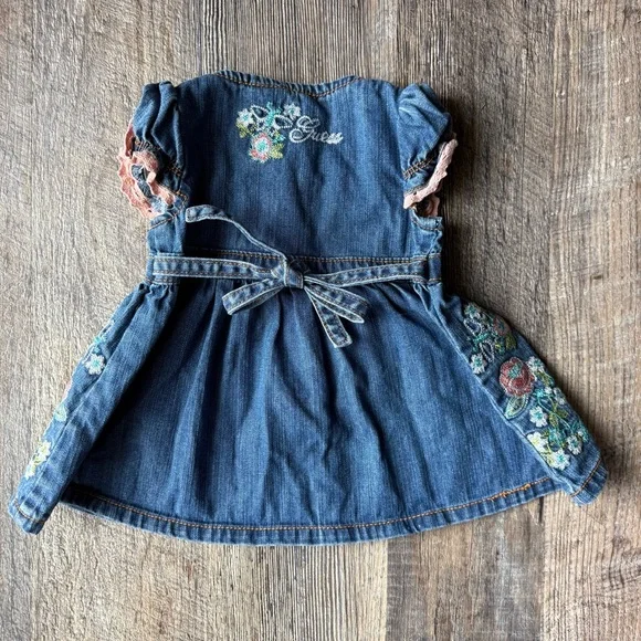 Guess Baby Embroidered Denim Dress Floral 0-3 Months Cottagecore - Picture 3 of 7